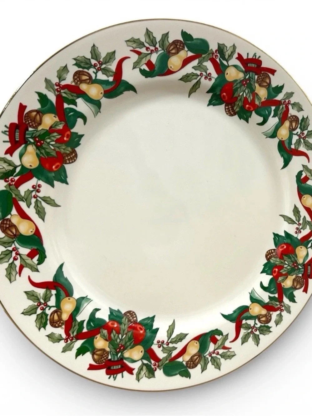 AMC Christmas Bounty Dinner Plates Set of 6 Japan Gold Trim Holiday 10⅜” Vintage